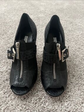 Luciano Padovan Black Croc-Embossed Peep-Toe Heels with Zipper and Buckle
